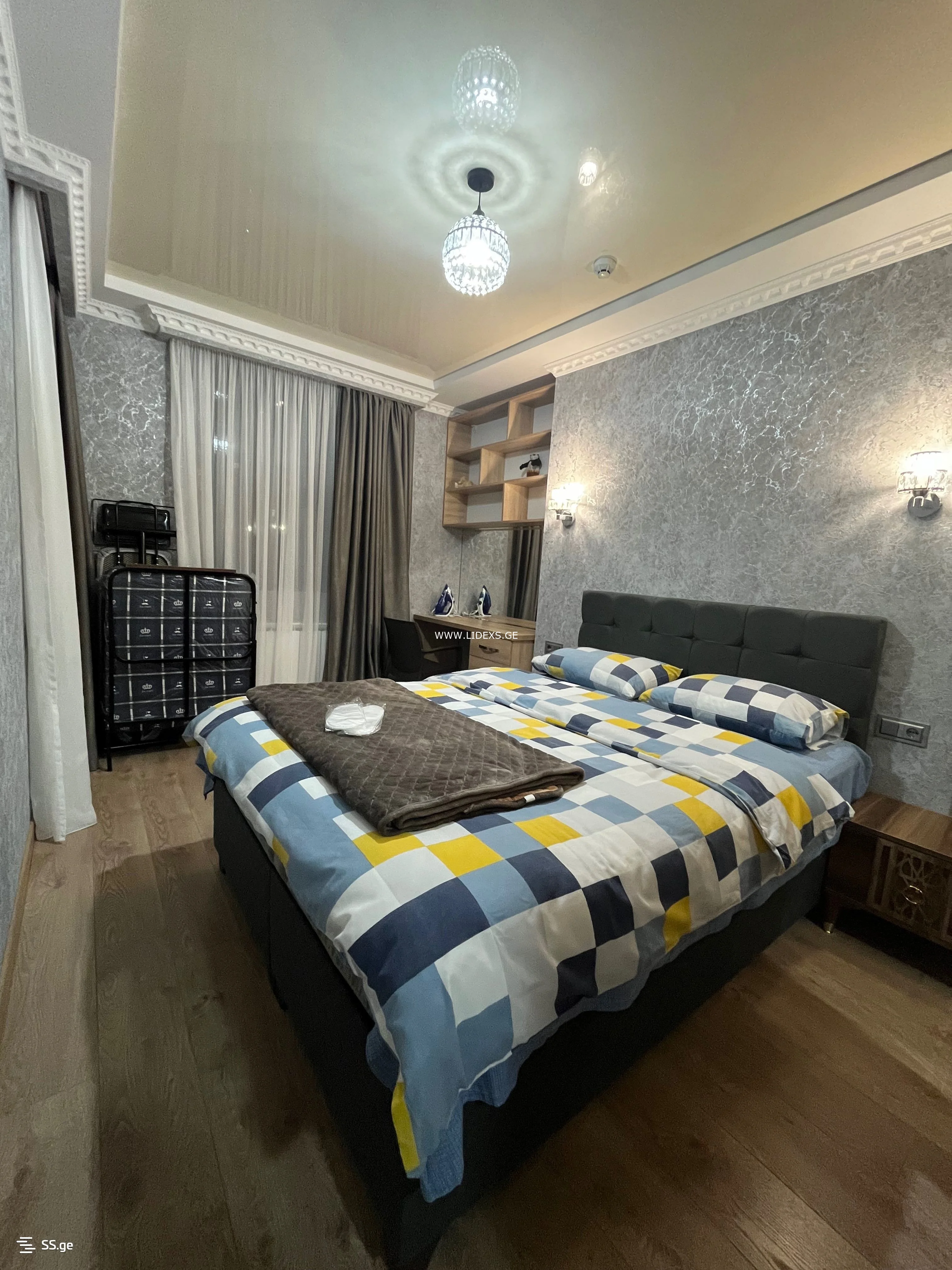 ქირავდება დღიურად 4-ოთახიანი ბინა თბილისში