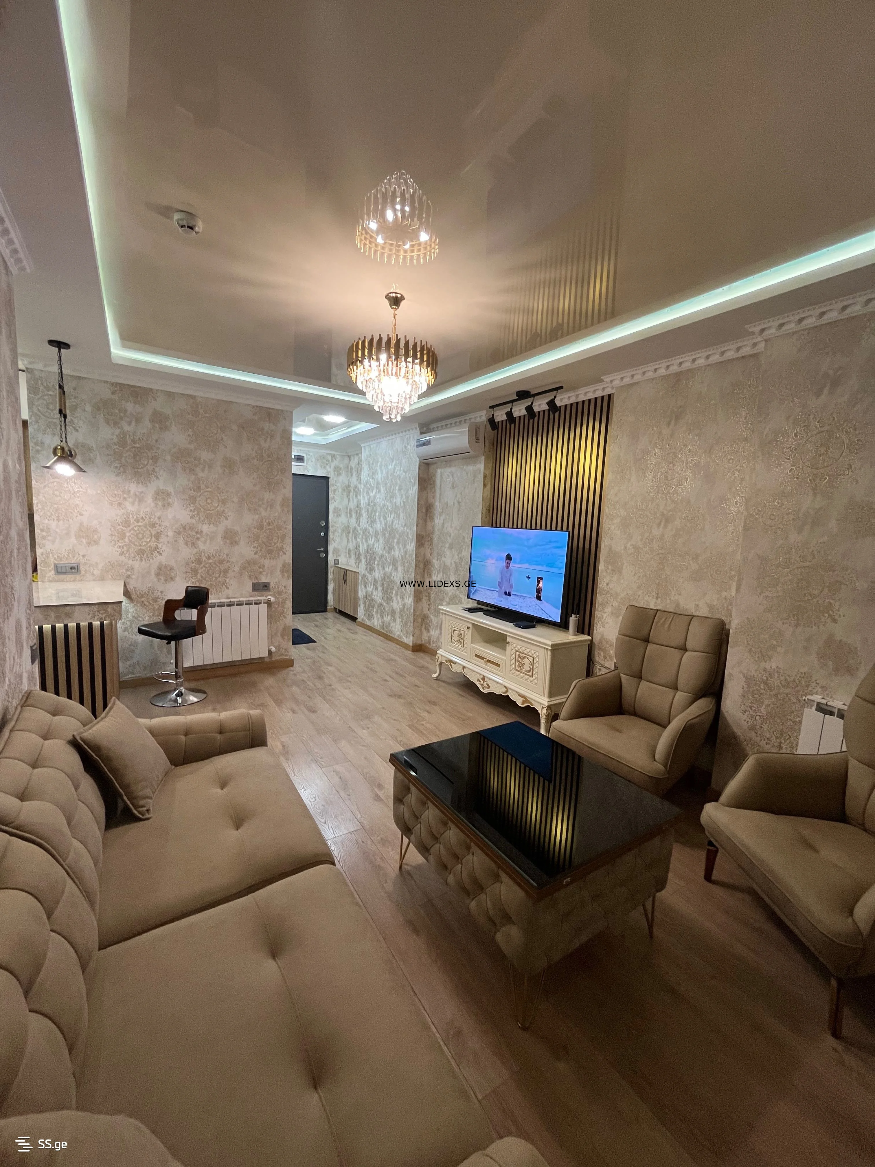 ქირავდება დღიურად 4-ოთახიანი ბინა თბილისში